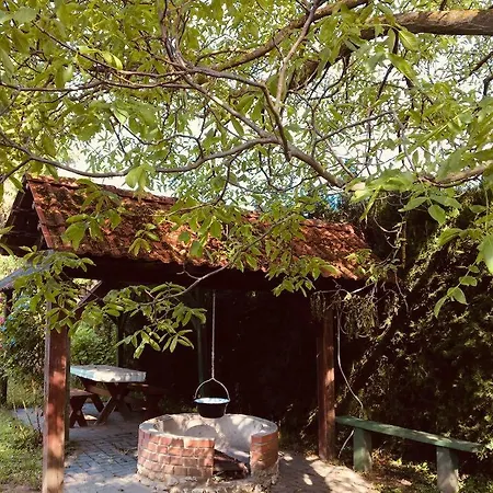 Kerti Vendeghaz Maison d'hôtes *